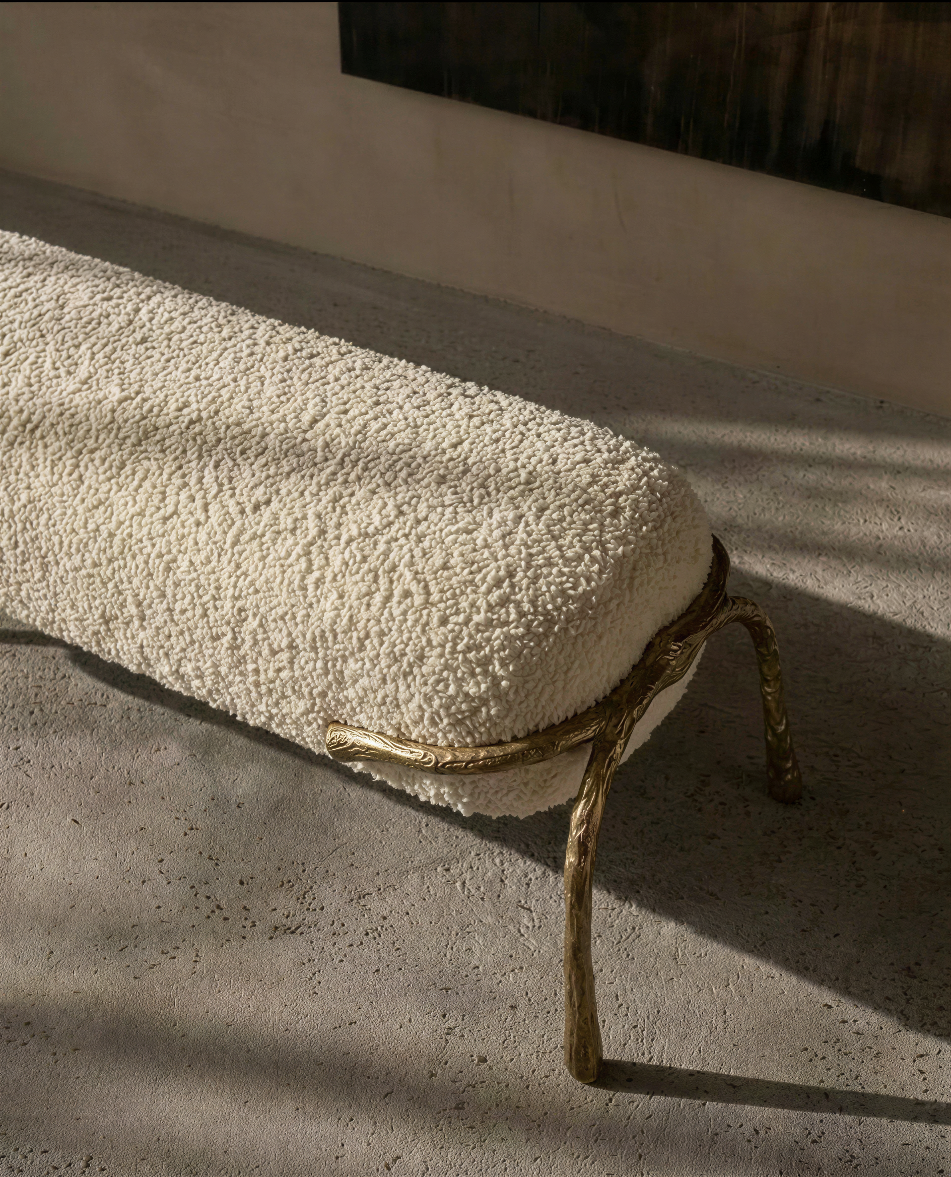 Mira Bench photo 4